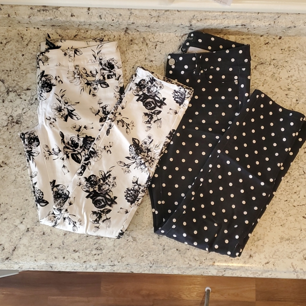 Whbm printed black and white denim size 2 regular